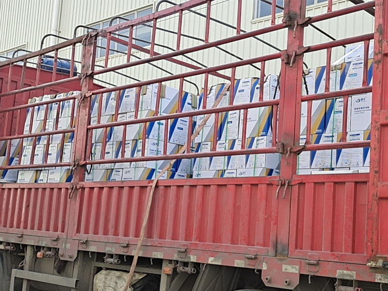 長(zhǎng)沙粉末涂料裝車出貨